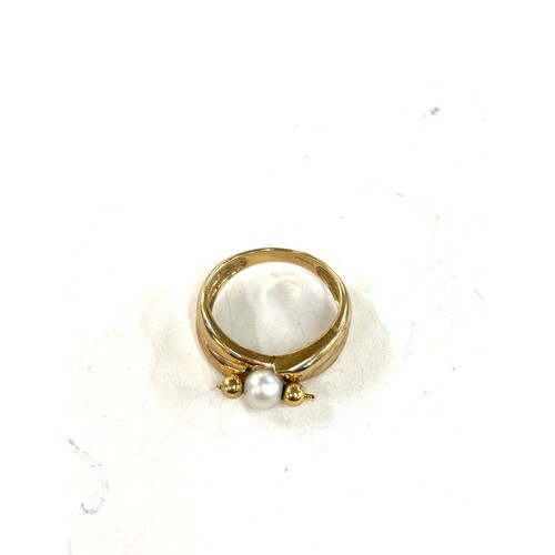 508 - 9ct gold Pearl set dress ring total weight 2.8 grams, ring size M