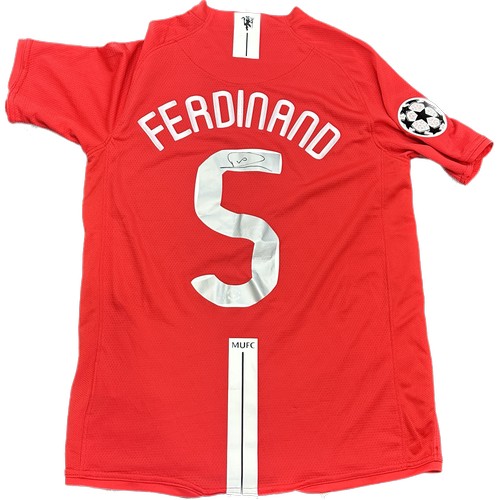 419 - Manchester United shirt signed by Rio Ferdinand
size small