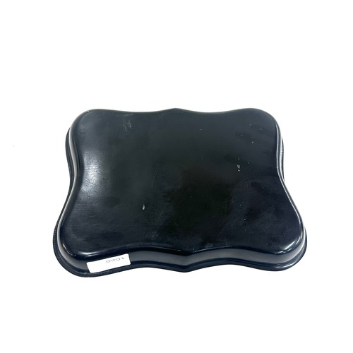 414 - Vintage silver embossed initial E black lacquered tray