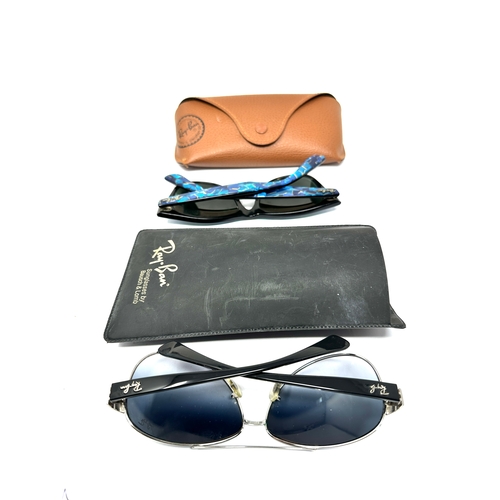 380 - 2 ray-ban sunglasses used condition cased