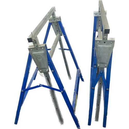 355 - Pair of metal adjustable height work zone tressels