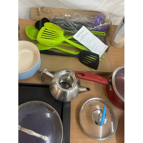 237 - Large selection of assorted cooking equipment to include cooks essentials pots, Swan, cooks essentia... 