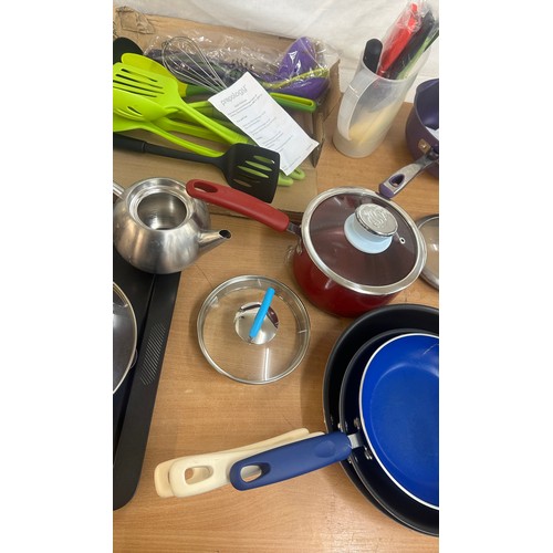 237 - Large selection of assorted cooking equipment to include cooks essentials pots, Swan, cooks essentia... 