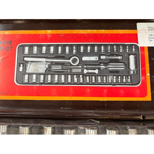 18 - 61 Piece Comprehensive socket and spanner set