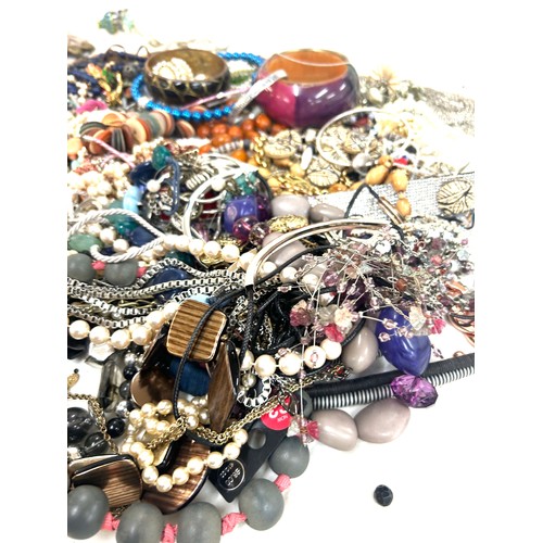 447 - Large selection of 5KG assorted costume jewellery