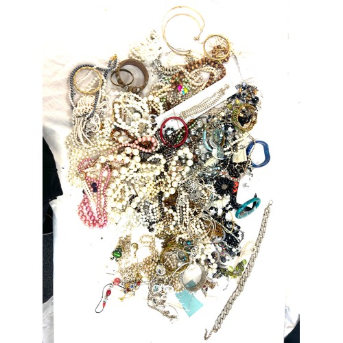 445 - Large selection of 5KG assorted costume jewellery