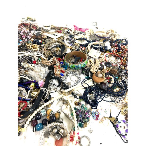 448 - Large selection of 5KG assorted costume jewellery