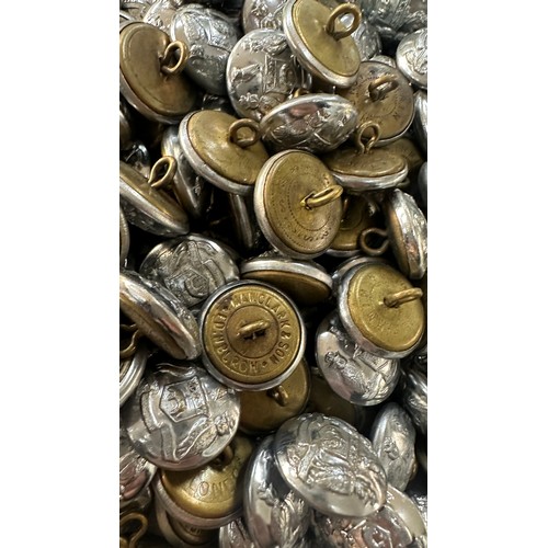 557 - Dealers lot - 500 Vintage Leeds Fire Brigade Tunic Buttons.  Manufacturers include Firmin of London ... 