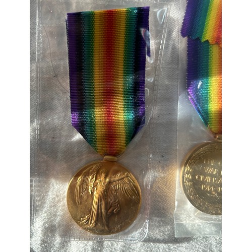 564 - 14 High Quality Copy Full Size medals.  5 Victory Medals, 5 1945-15 Stars, 1 Mercantile Marine and 3... 