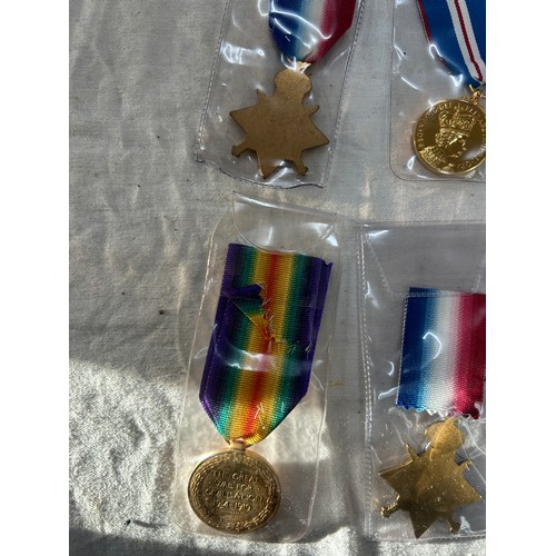 564 - 14 High Quality Copy Full Size medals.  5 Victory Medals, 5 1945-15 Stars, 1 Mercantile Marine and 3... 