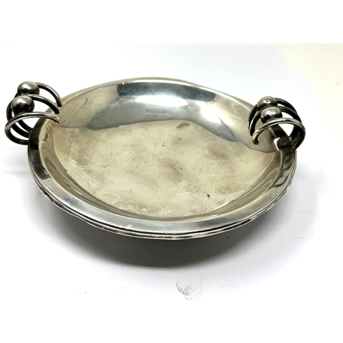 68 - Vintage 925 mexican silver sweet dish measures approx 15cm by 13.5cm weight 100g