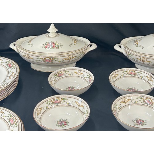 207 - Vintage Royal Doulton Alton 6 place dinner set to include two lidded tureens, dinner plates, gravy b... 