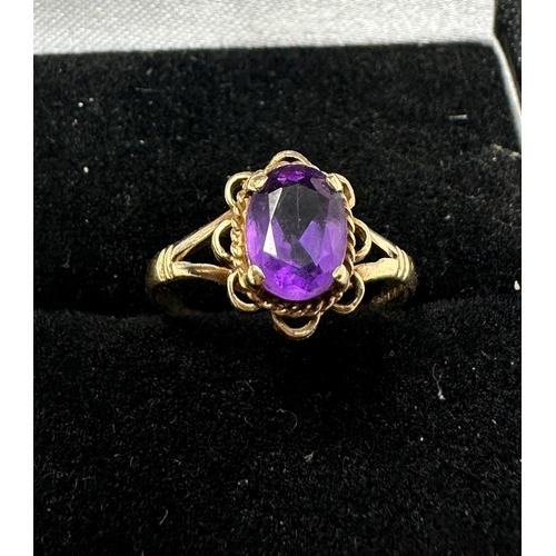 491 - Vintage 9ct gold amethyst ring weight 1.3g