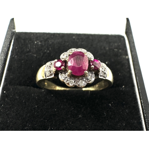 497 - Vintage 9ct gold ruby & diamond ring weight 1.9g