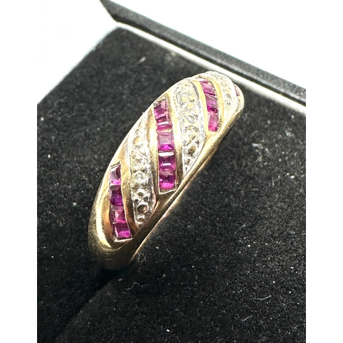 500 - Vintage 9ct gold ruby & diamond ring weight 3g