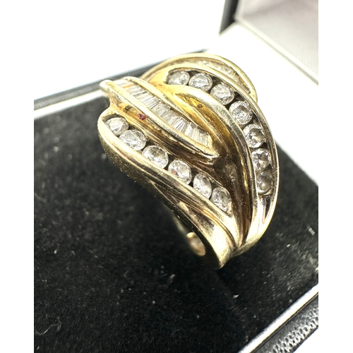 383 - Vintage 9ct gold diamond ring weight 4.5g est 1ct diamonds