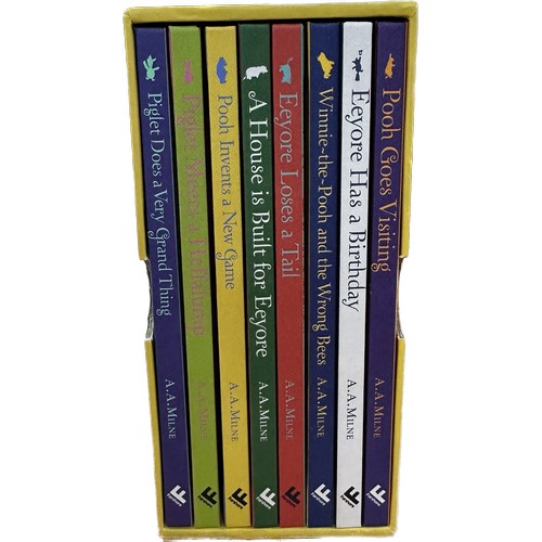 111 - Classic Winnie-The-Pooh 8 Gift Book Set - by A A Milne