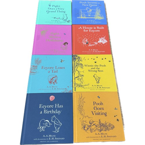 111 - Classic Winnie-The-Pooh 8 Gift Book Set - by A A Milne