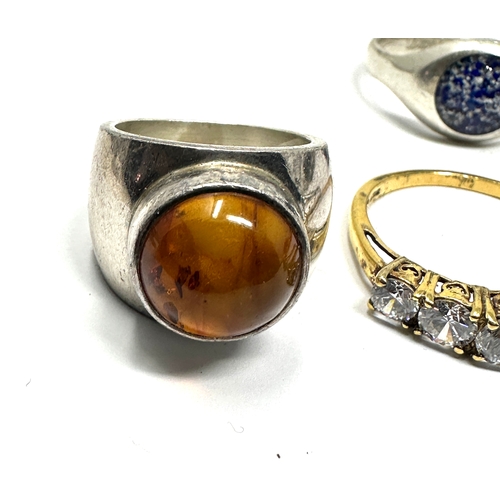188 - 4 vintage silver stone set rings weight 25g