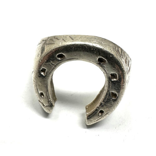 190 - 4 Vintage chunky silver rings weight 46g