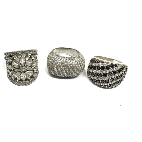 197 - 3 chunky vintage gemstone set silver rings weight 32g
