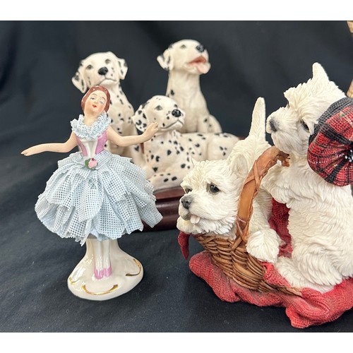 23 - Selection of vintage items to include a Dresden lady figure, Nao etc