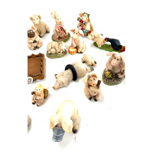 99 - Selection of David Corbridge Piggins figures to include Piggin, Happy Birthday and Get Well