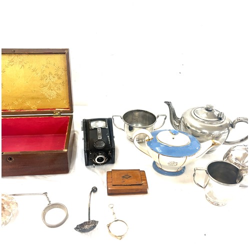 142A - Selection of collectables includes wooden box, tea pots etc