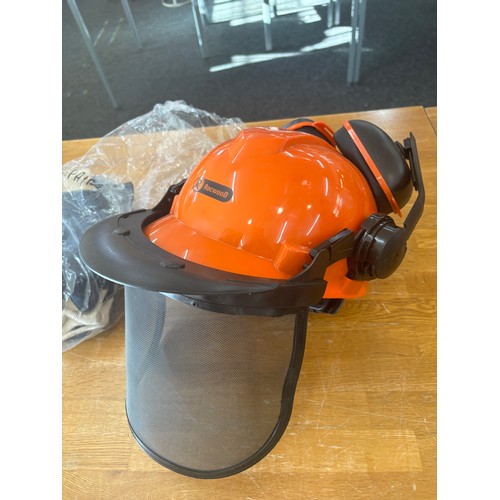 96 - Chain saw helmet and gloves