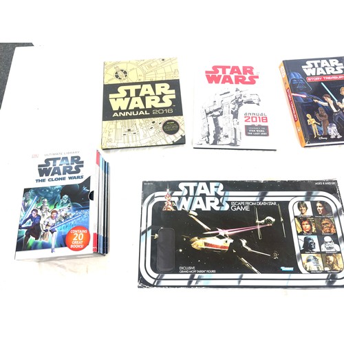 143 - Selection of Star wars items includes Books, Battle ships etc