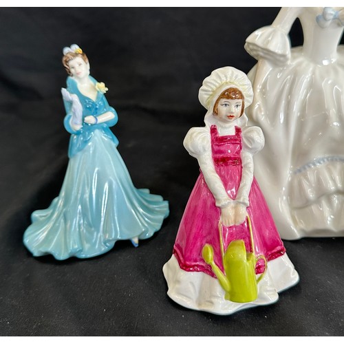 85 - Selection of vintage lady figures to include Royal Worcester, Coalport, Royal Doulton and Carlton Wa... 