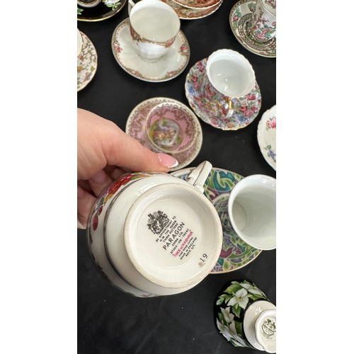 134 - Selection of vintage assorted cups and saucers to include ' Royal Albert', ' Paragon' ,' Aynsley' et... 