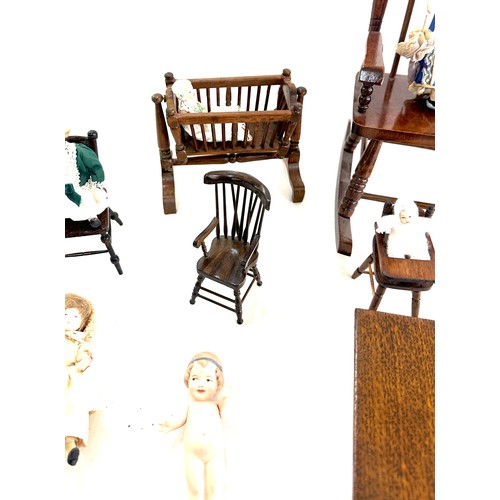 84 - Selection of vintage wooden dolls house furniture