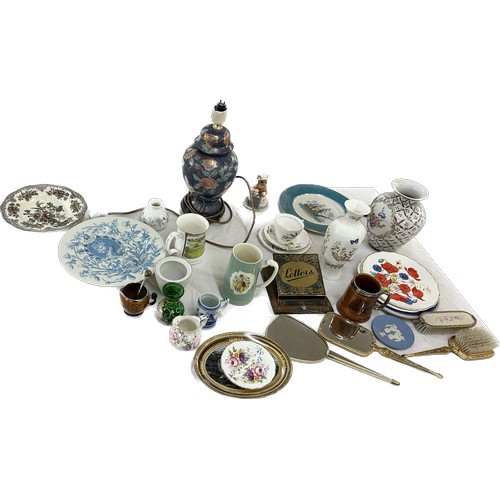 119 - Large selection of miscellaneous to include wade, Royal Albert, Wedgwood etc