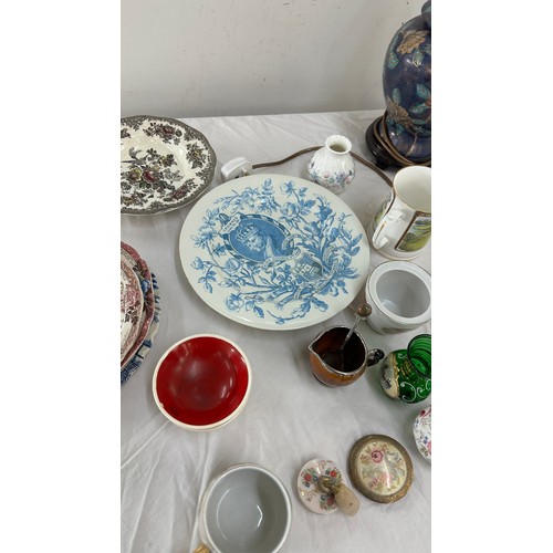 119 - Large selection of miscellaneous to include wade, Royal Albert, Wedgwood etc