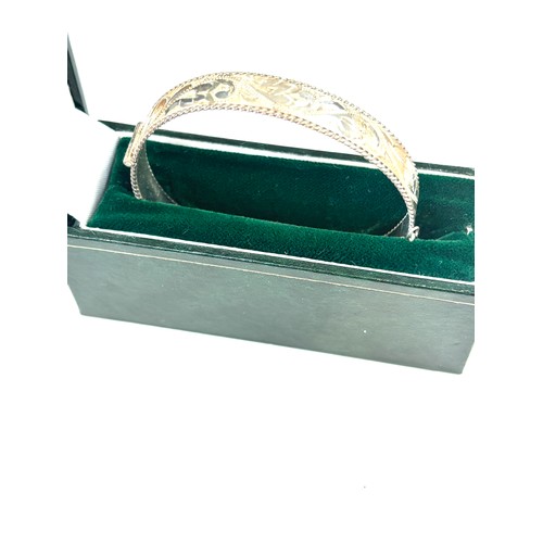 335 - Vintage boxed silver bangle total weight 19 grams