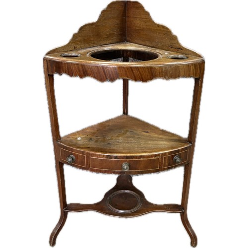 256 - Mahogany Georgian corner wash stand measures approximately 37.5 inches tall x 15 deep and 21 wide
