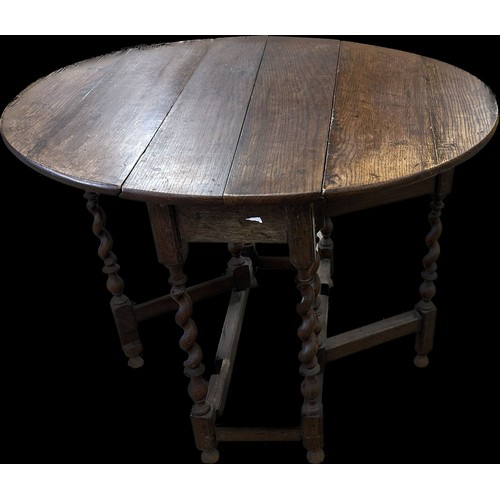 243 - Antique oak gate leg table measures approx 28 inches tall x 31 long and 14 deep