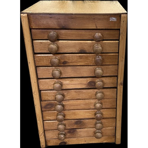 272 - Vintage 10 drawer specimen/collectors  chest measures approx 24 inches tall x 15 wide and 15 deep