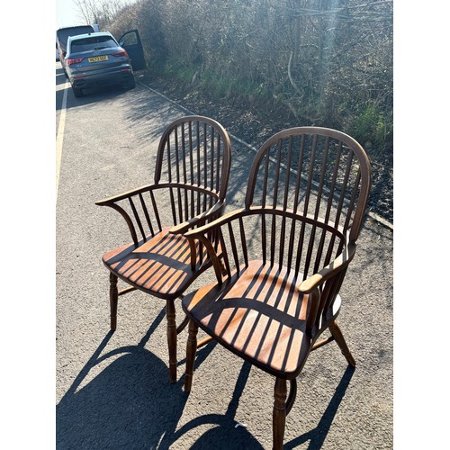 291 - Pair of Windsor back chairs