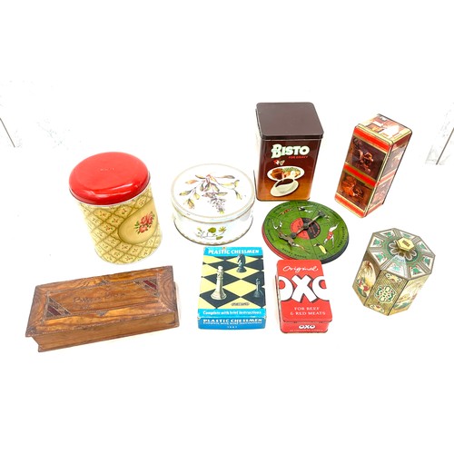 113 - Selection of advertising tins to include Oxo, Bisto etc