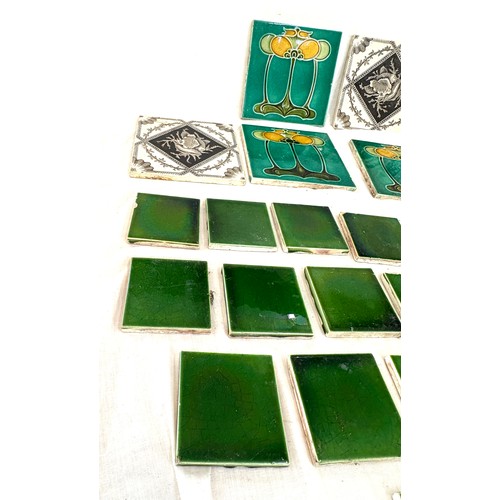 177 - Selection of vintage decorative tiles