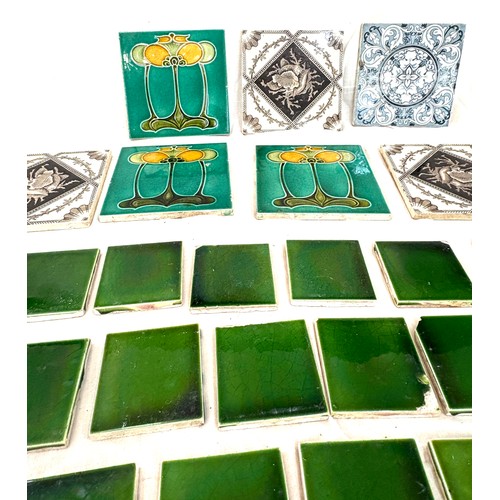 177 - Selection of vintage decorative tiles