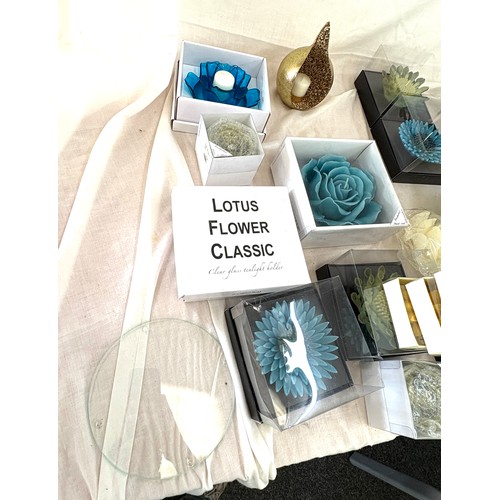 113 - Selection of decorative flower candles