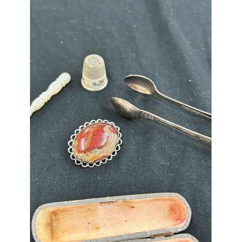 312 - Selection of Collectables includes 18ct gold plated amber cheroot holder etc