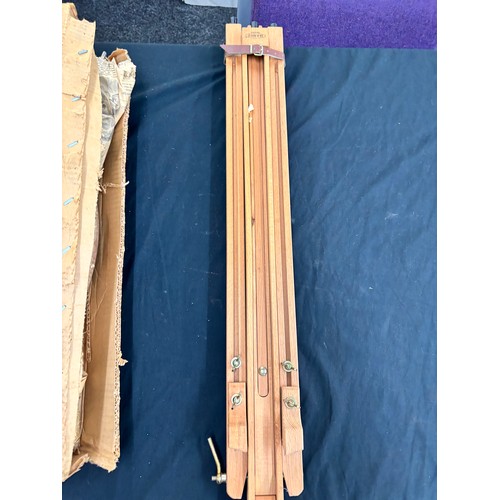 120 - Boxed Learn to spin spinning wheel and a wooden easel