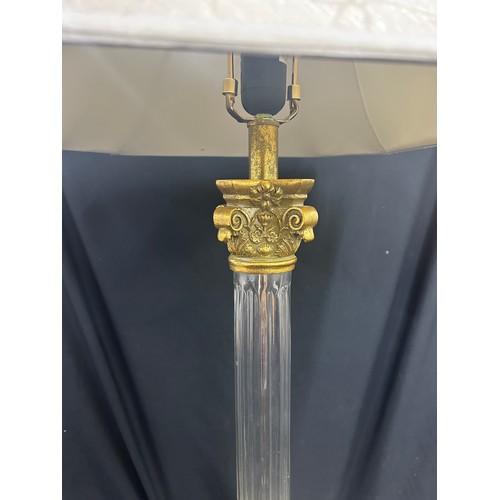 226 - Nelson Collumn glass and brass lamp, working order