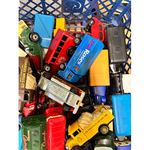 214 - Selection of diecast cars to include makers Corgi, Days gone, Lledo etc