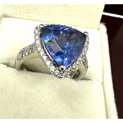 Boxed lLIANA 18ct White Gold Triangle Tanzanite and Diamond Cluster ...