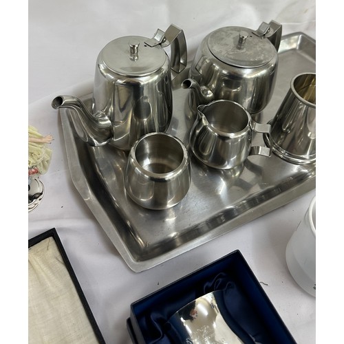 123 - Selection of miscellaneous to include  a stainless steel tea set, porcelain items, Nao, LLadro etc